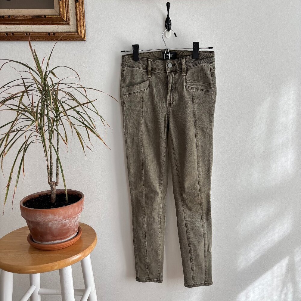 PAIGE verdugo ankle in sahara green with cargo details